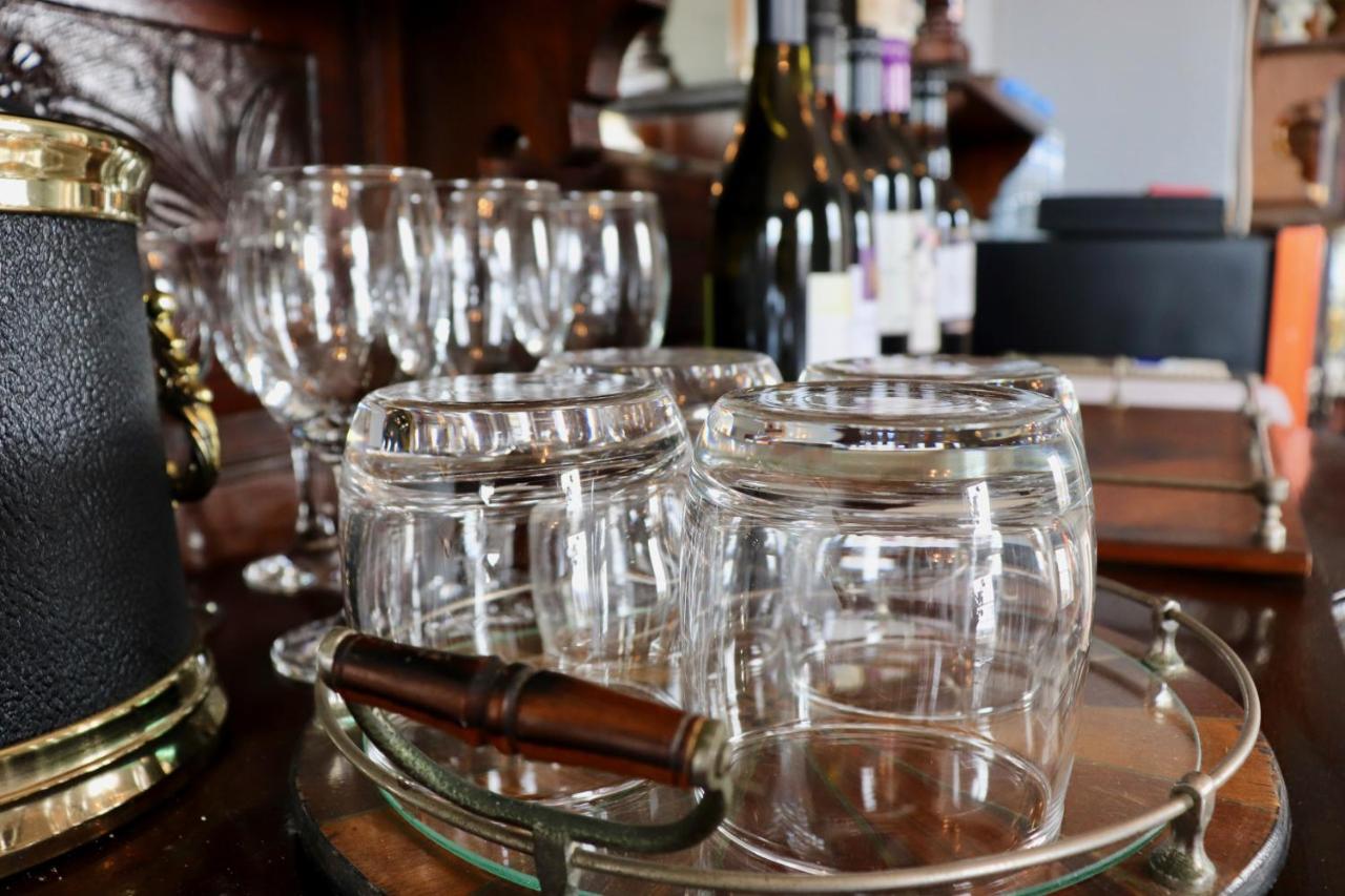 Blue Bell Inn Sorell Buitenkant foto